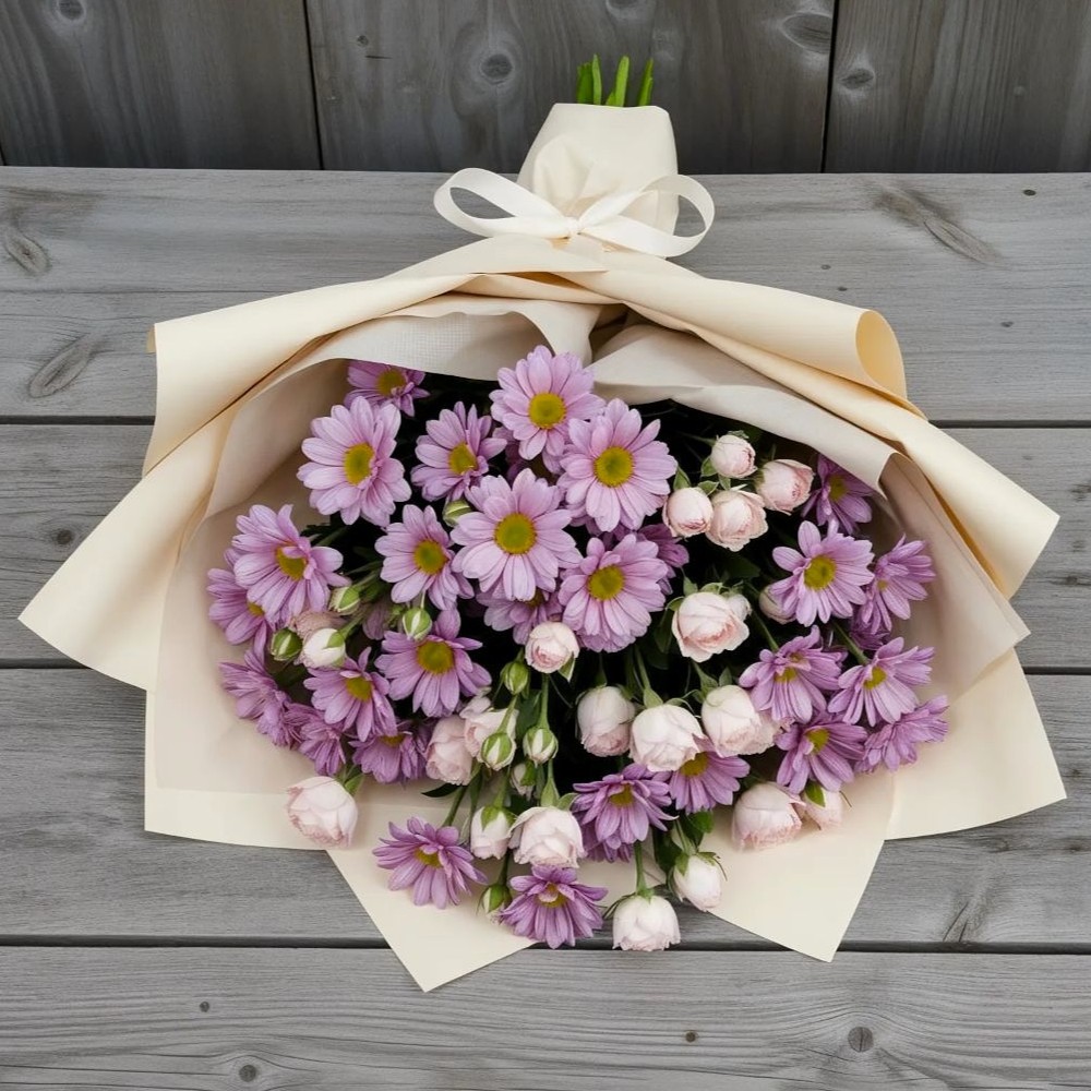 Букет цветов из: Розы и Хризантемы в Таштаголе