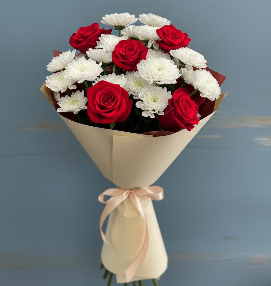 Букет цветов из: Розы и Хризантемы в Таштаголе