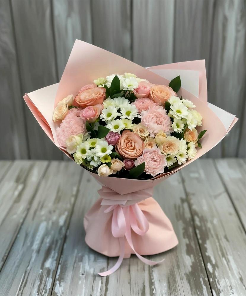 Букет цветов из: Гвоздики, Розы и Хризантемы в Таштаголе