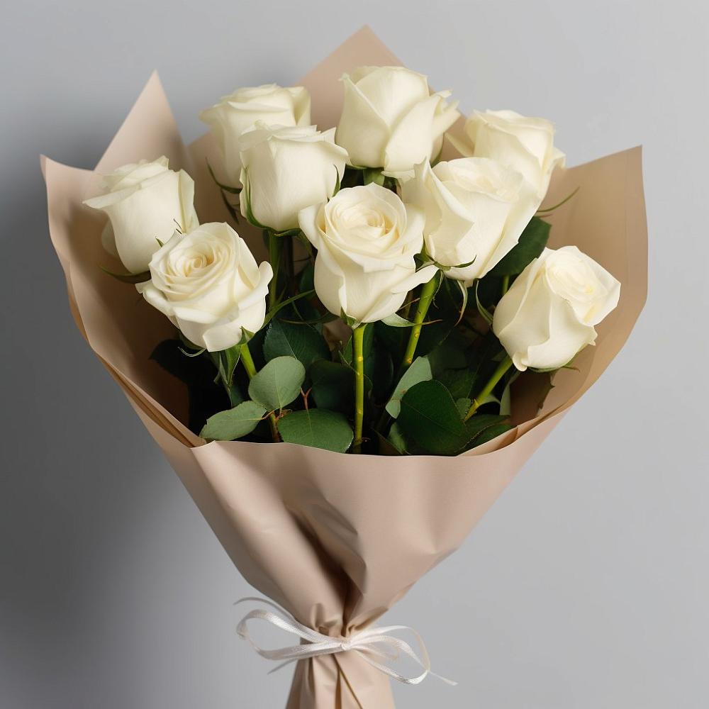 Букет 9 Белых роз Эдлесс Лав в Таштаголе