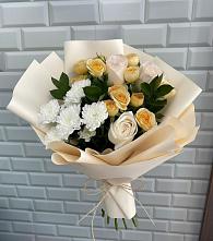 Букет цветов из:  Розы и Хризантемы в Таштаголе