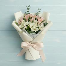 Букет цветов из:  Альстромерии в Таштаголе