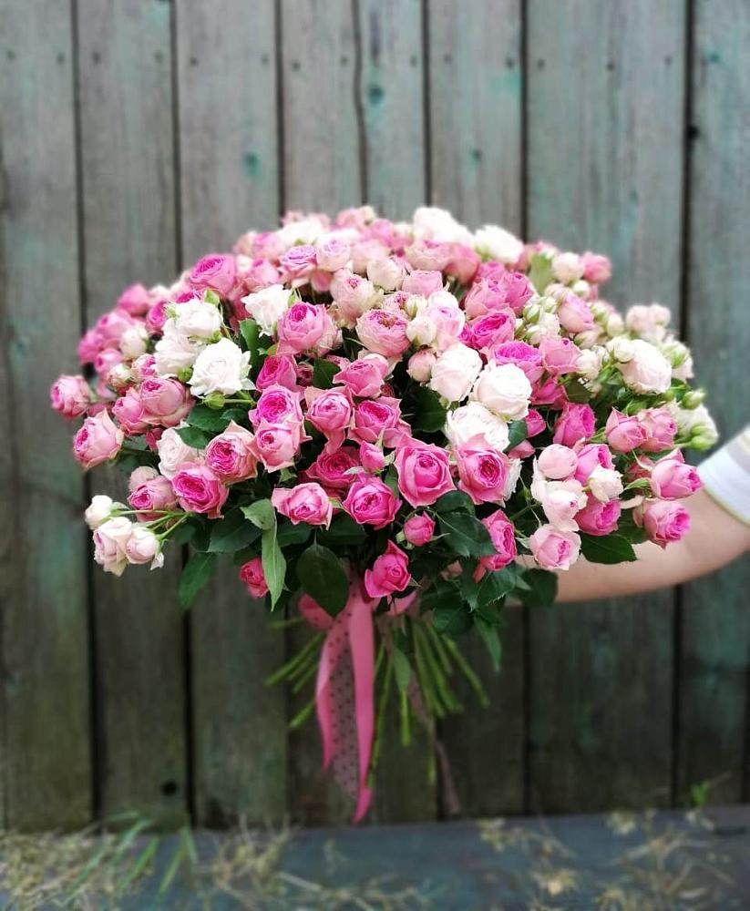 Букет Розовые кустовые розы Натали и Лав Лидия в Таштаголе