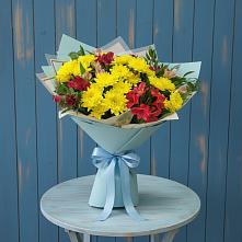 Букет цветов из:  Альстромерии и Хризантемы #REPLACE_PRED# Таштаголе