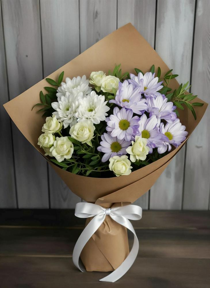 Букет цветов из: Хризантемы и Розы в Таштаголе
