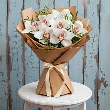 Букет цветов из:  Орхидеи и Розы в Таштаголе